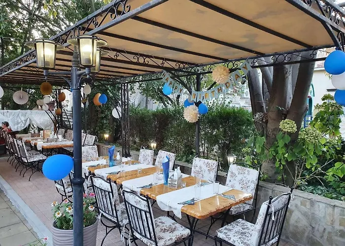 Family Kedara Хотел 2*