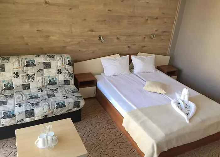 Family Kedara Хотел Бургас