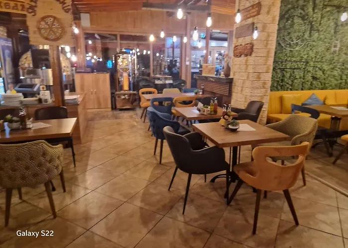 Family Kedara Хотел Бургас