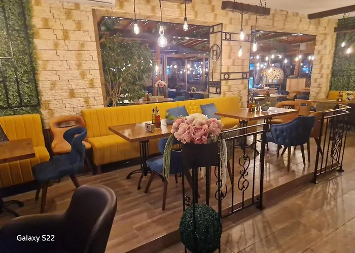 Family Kedara 2* Бургас