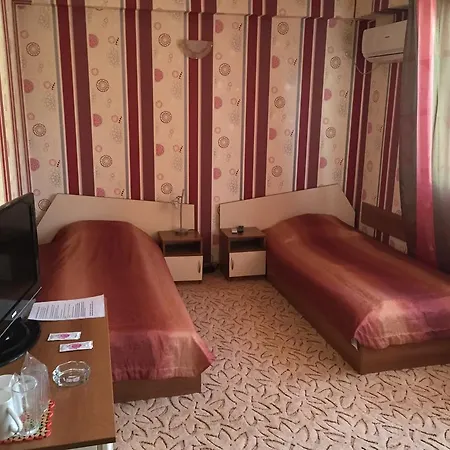 فندق Family Kedara 2*