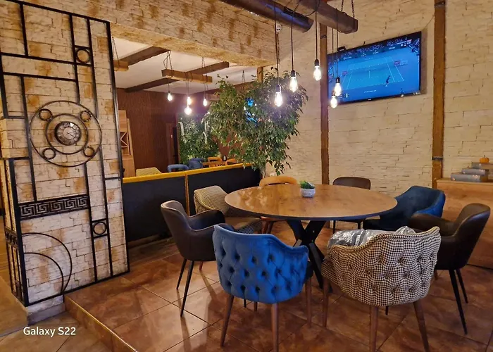 Family Kedara Burgas